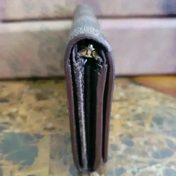 Louis Vuitton Damier Ebene - Picture 3 of 10